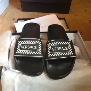 Versace pool slides sz 36